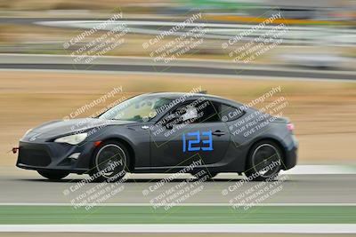 media/Sep-27-2025-Speed Ventures (Sat) [[6606706ef0]]/Yellow group/Turn 6/